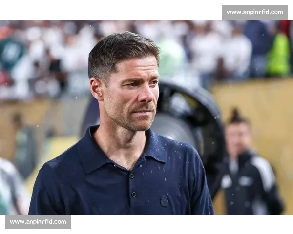 阿隆索首秀平局创尴尬纪录！皇马新帅成洛佩特吉后首位首战不胜教头